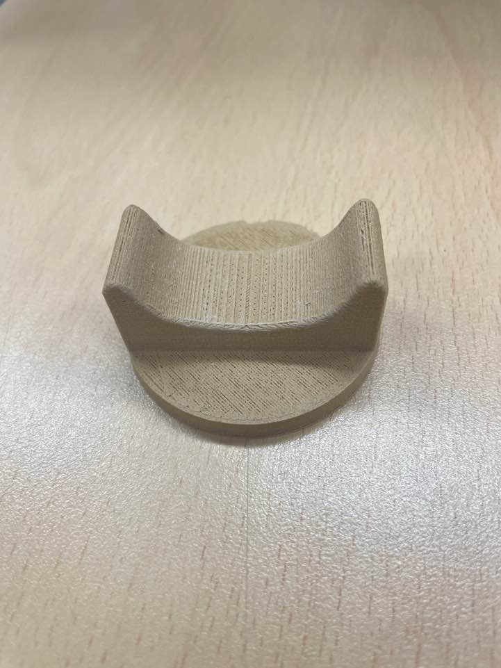 한 손 사용자용 당구 보조기기 제작