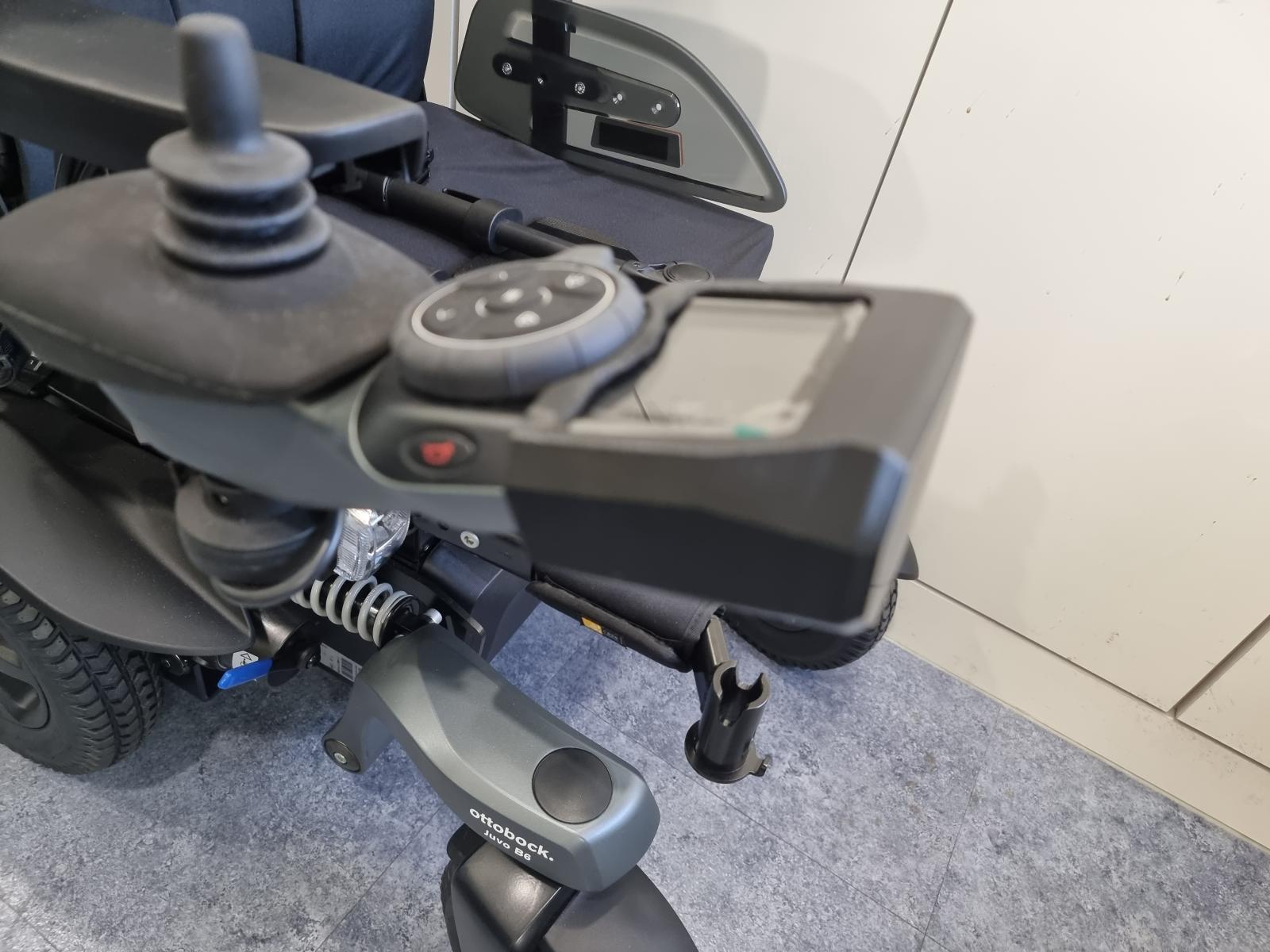 전동휠체어 조이스틱 조정기 보호대 제작사례