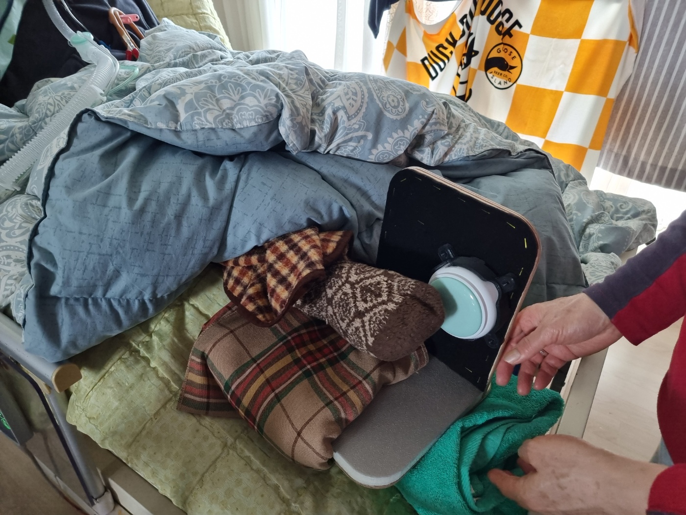 발로 스위치를 선택하여 호출하는 호출벨 지원 사례