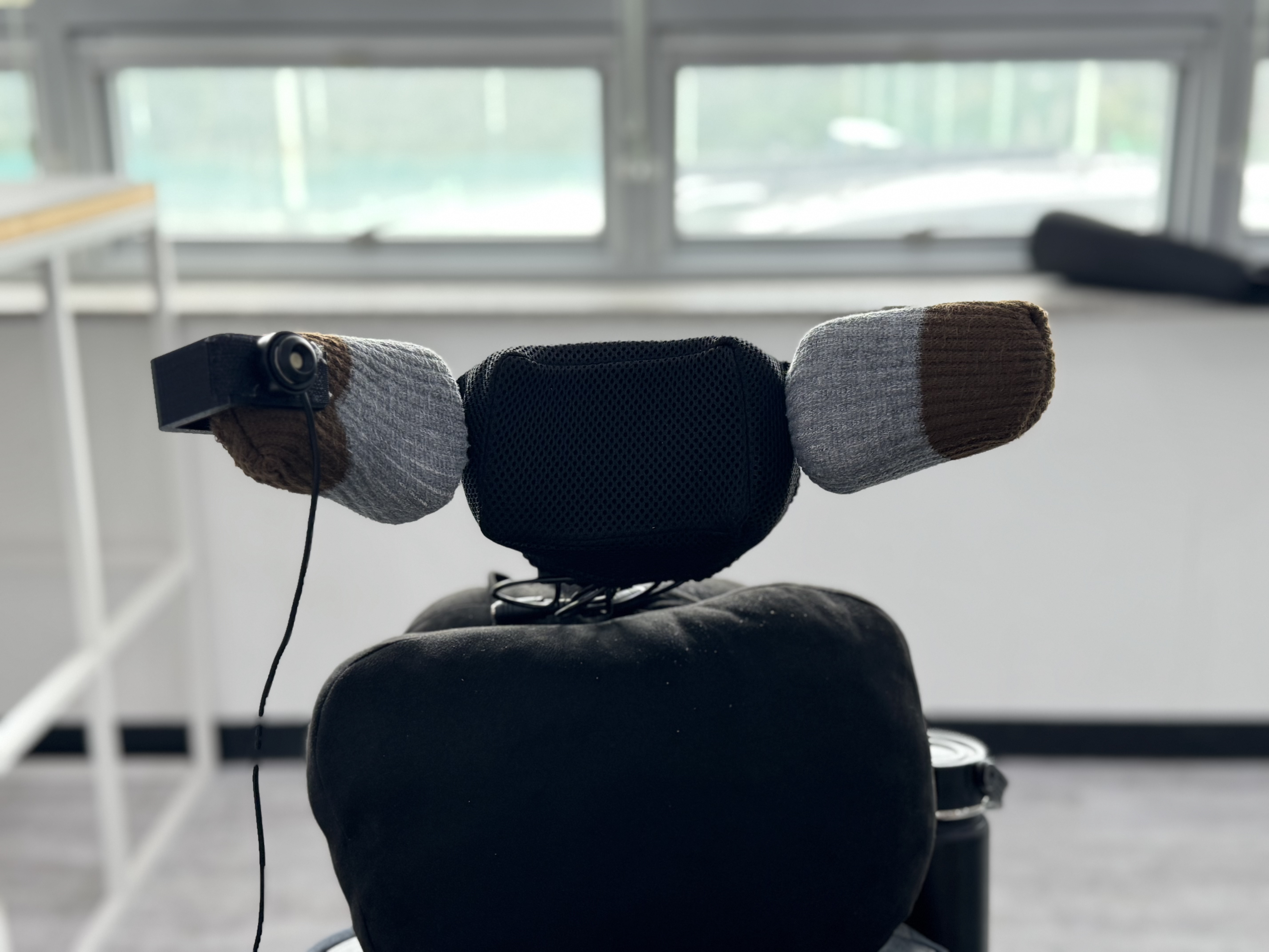 전동휠체어 헤드레스트 중앙 커버