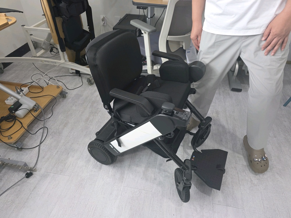 전동휠체어 착석시트 개조