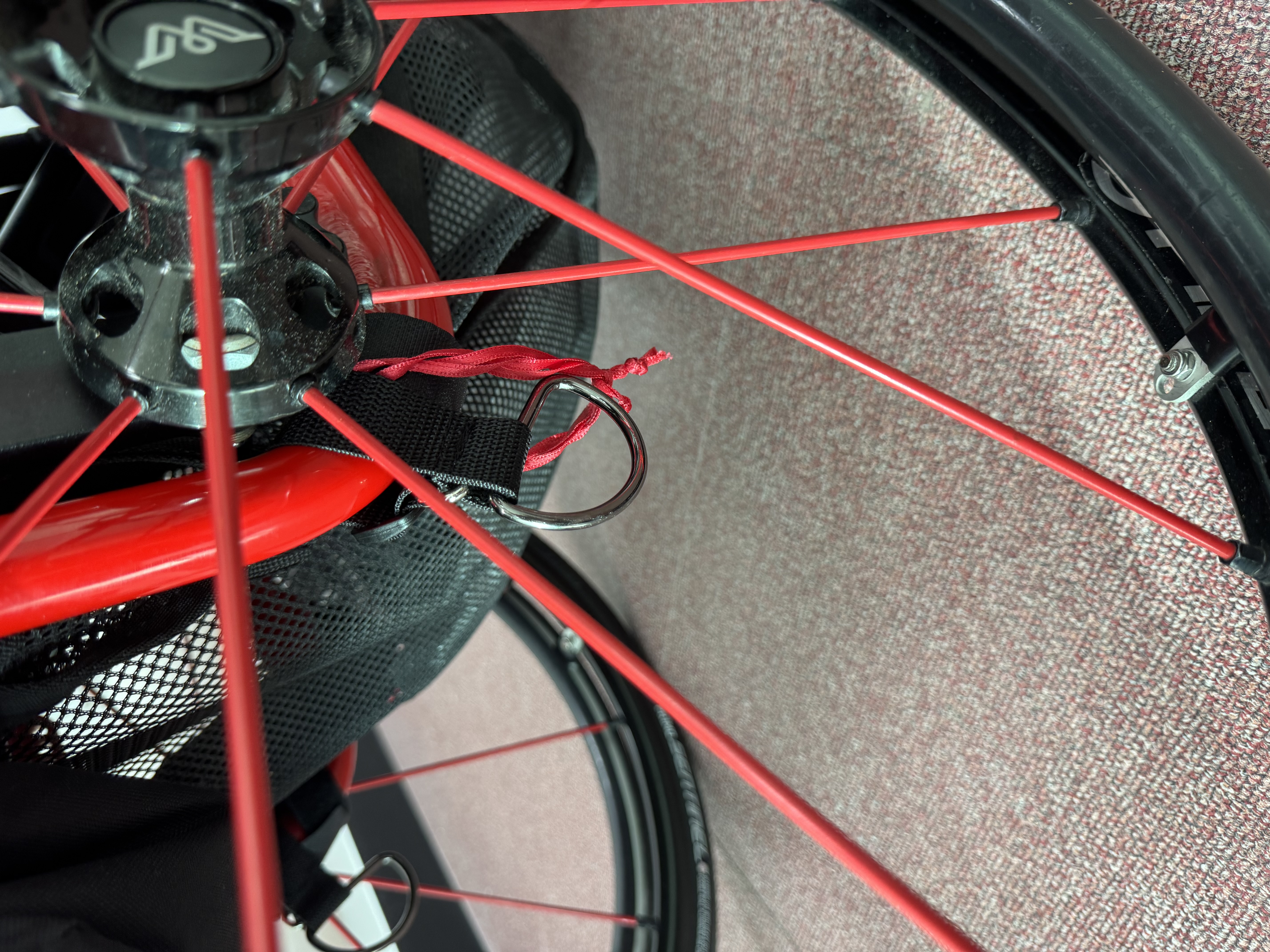 장애인 차량 휠체어 고정 고리