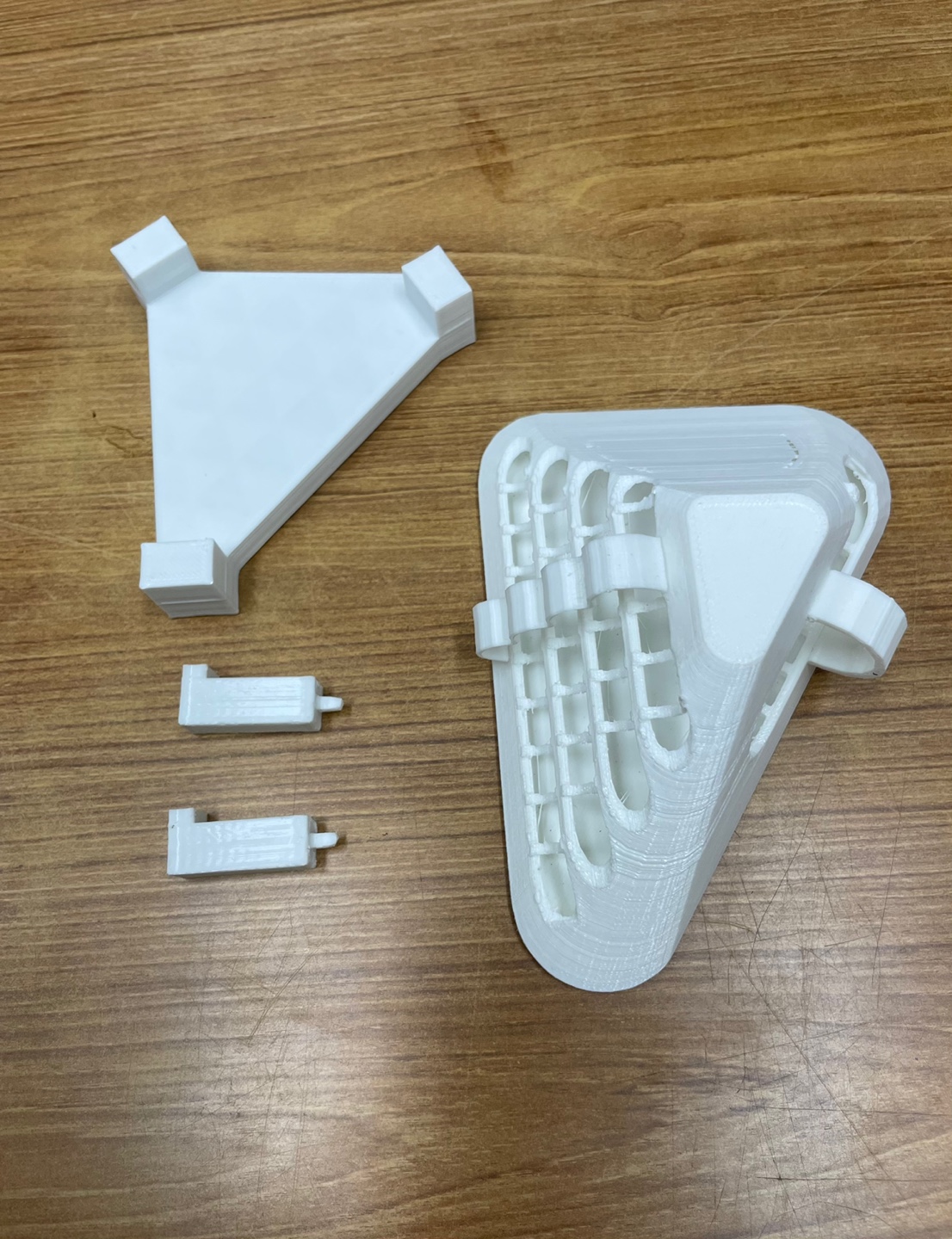 와상 환자를 위한 손 보조기구