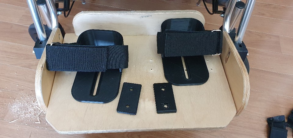 자세보조용구 발판