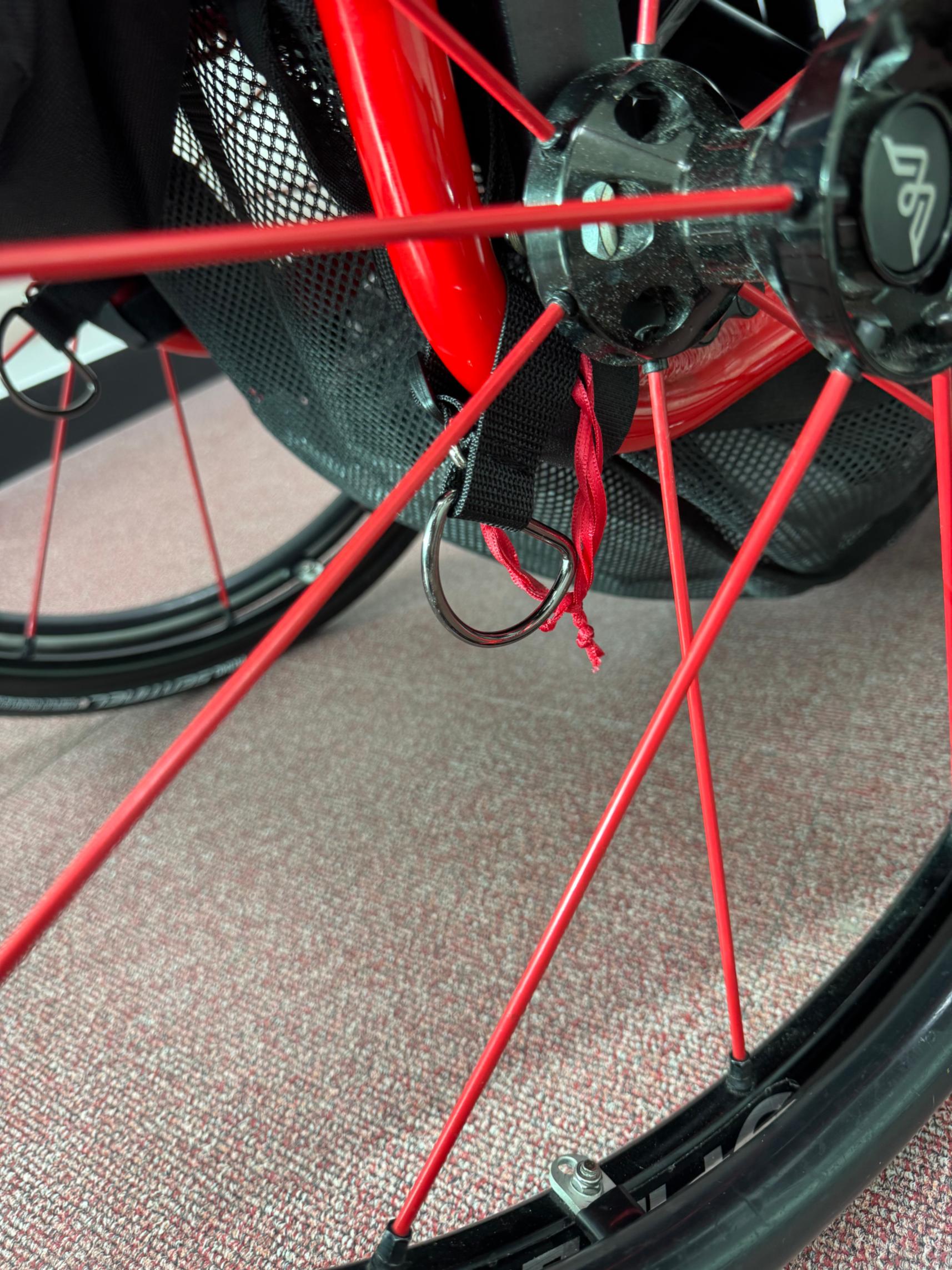 장애인 차량 휠체어 고정 고리