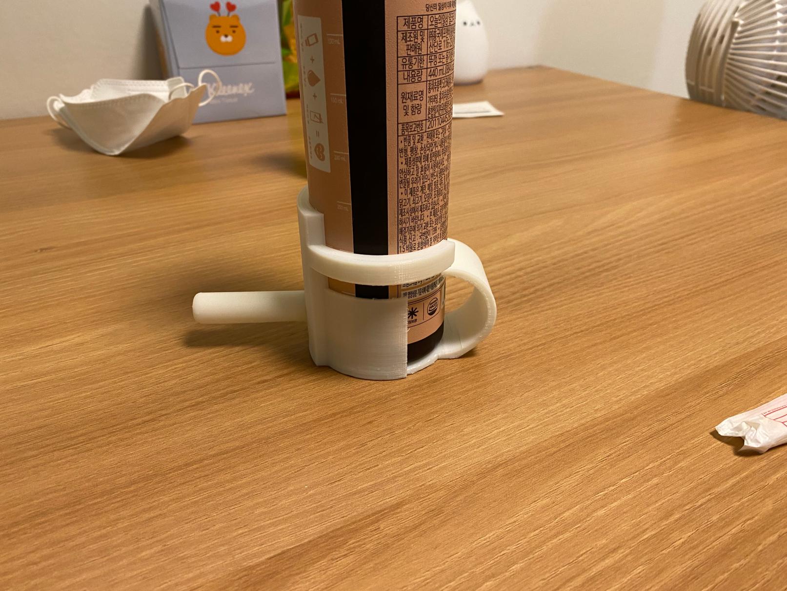 물따르기 보조도구