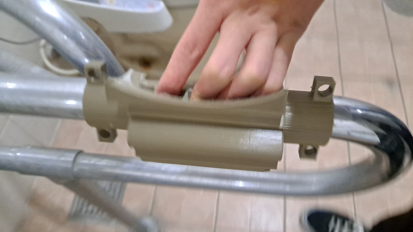 장애인 화장실 손잡이 미끄럼방지대