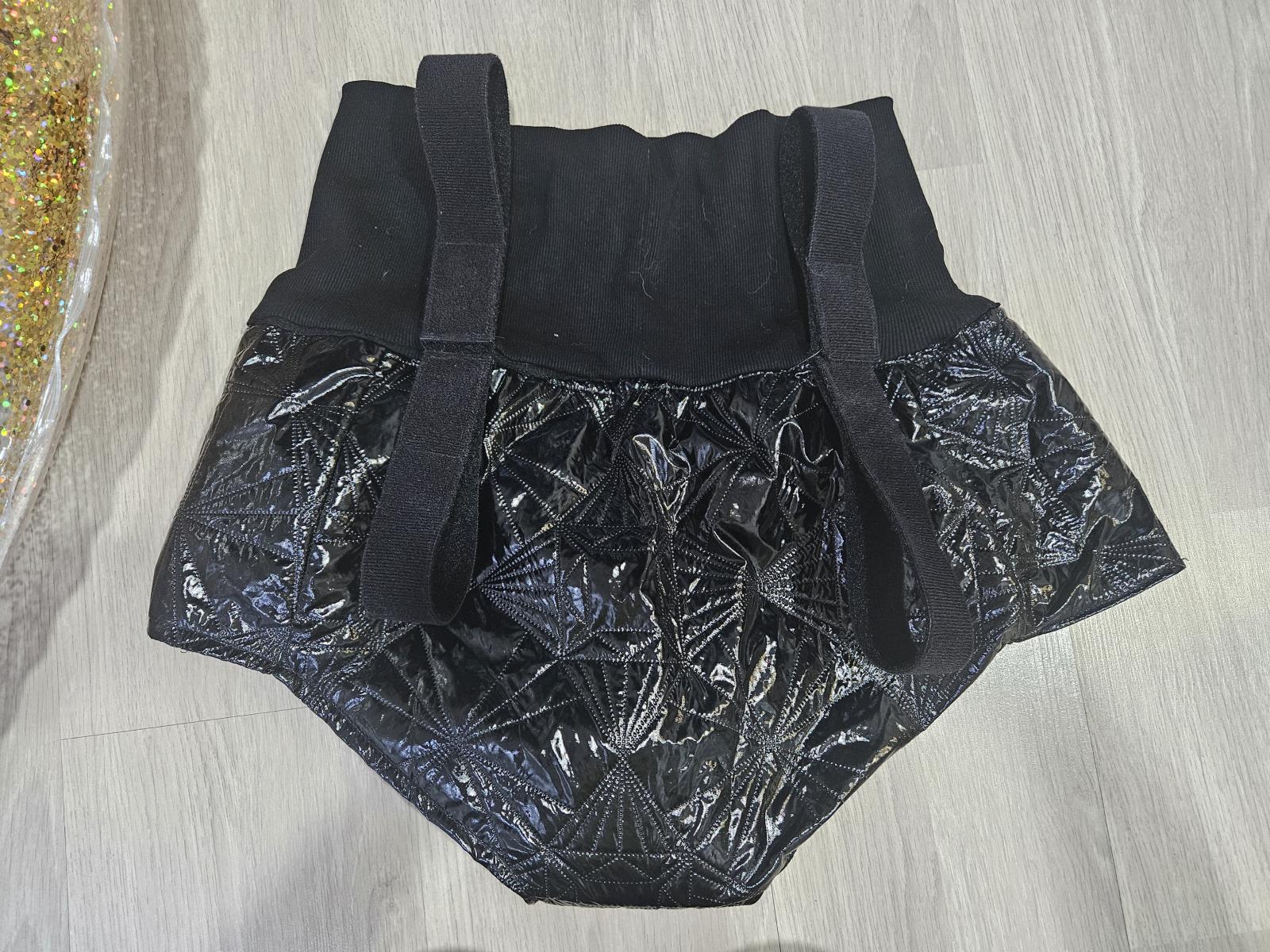 [2025년 공모전 수상작 - 특별상] 튜브 결합 팬티형 물놀이 보조도구